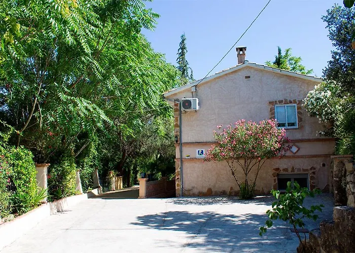 La Casa de la Piscina,ideal para familias y grupos Cazorla